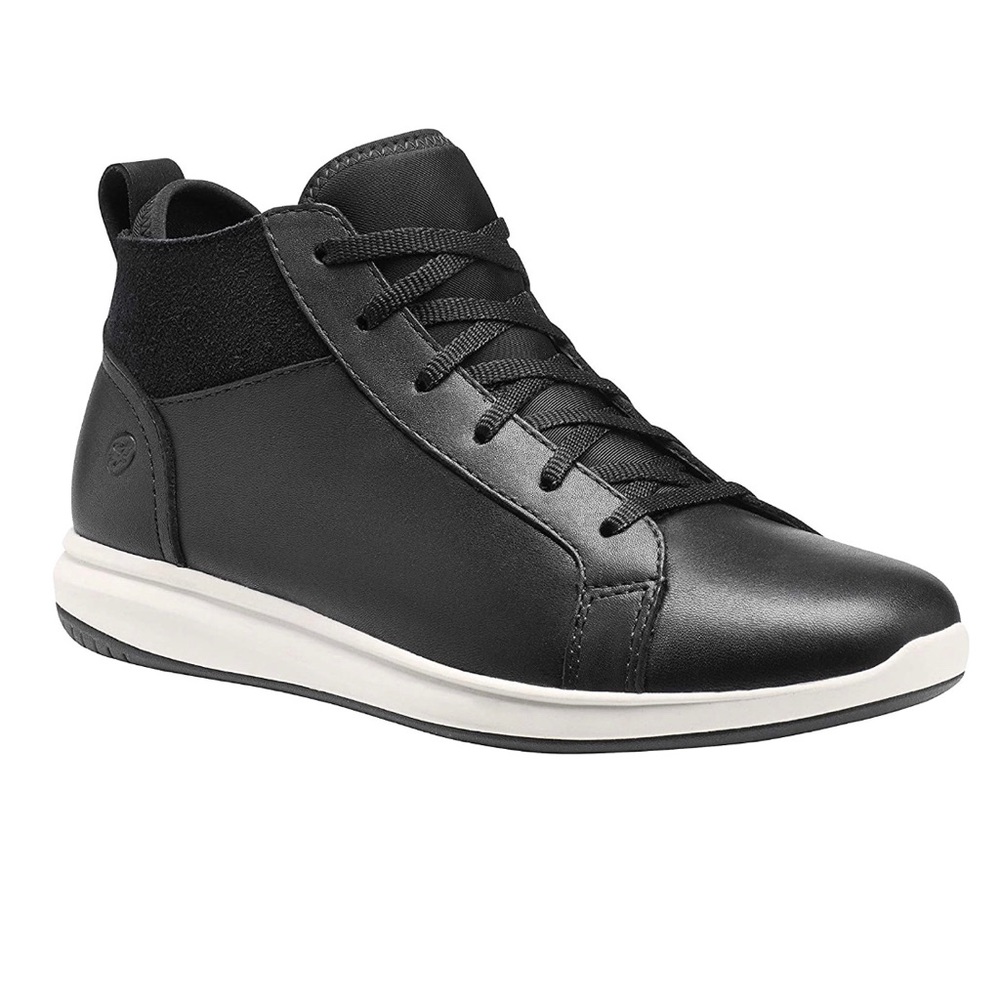 [SOLD] SUPERFEET Waterproof Leather Sneakers 8.5